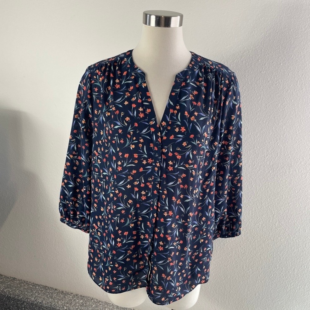 NYDJ Womens Medium‎ Navy Blue Floral Pleated Front 3/4 Sleeve Blouse Top